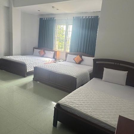 Khach San Thanh Hong ホーチミン市 エクステリア 写真
